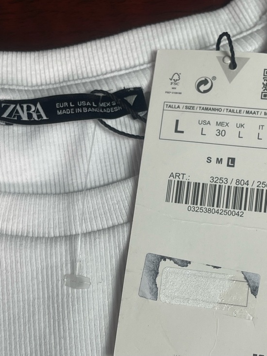 ZARA White Ribbed Eyelet Flutter Sleeve Top Size L Cottagecore Coquette Romantic - Picture 5 of 7